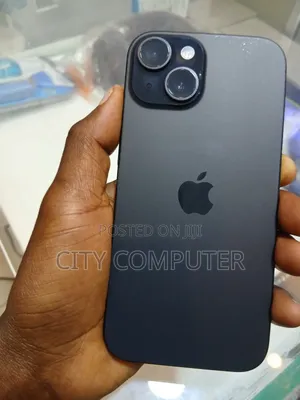New Apple iPhone 15 128 GB Black