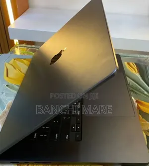New Laptop Apple MacBook Pro 2021 M1 32GB Apple M1 SSD 512GB