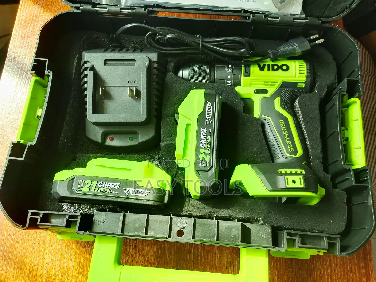 Vido 21V Cordless Brushless Drill