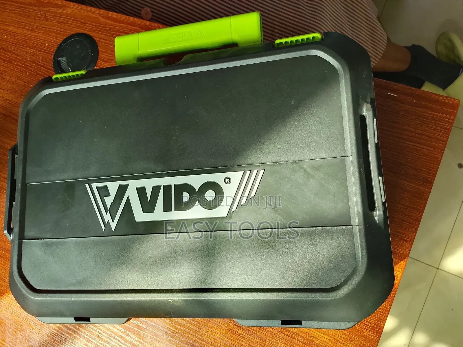 Vido 21V Cordless Brushless Drill