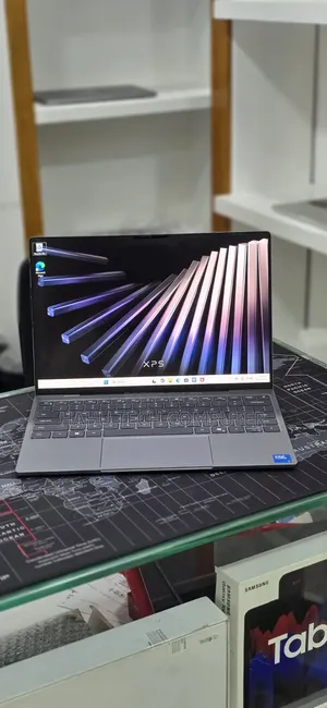 New Laptop Dell XPS 13 8GB Intel Core Ultra 5 SSD 512GB