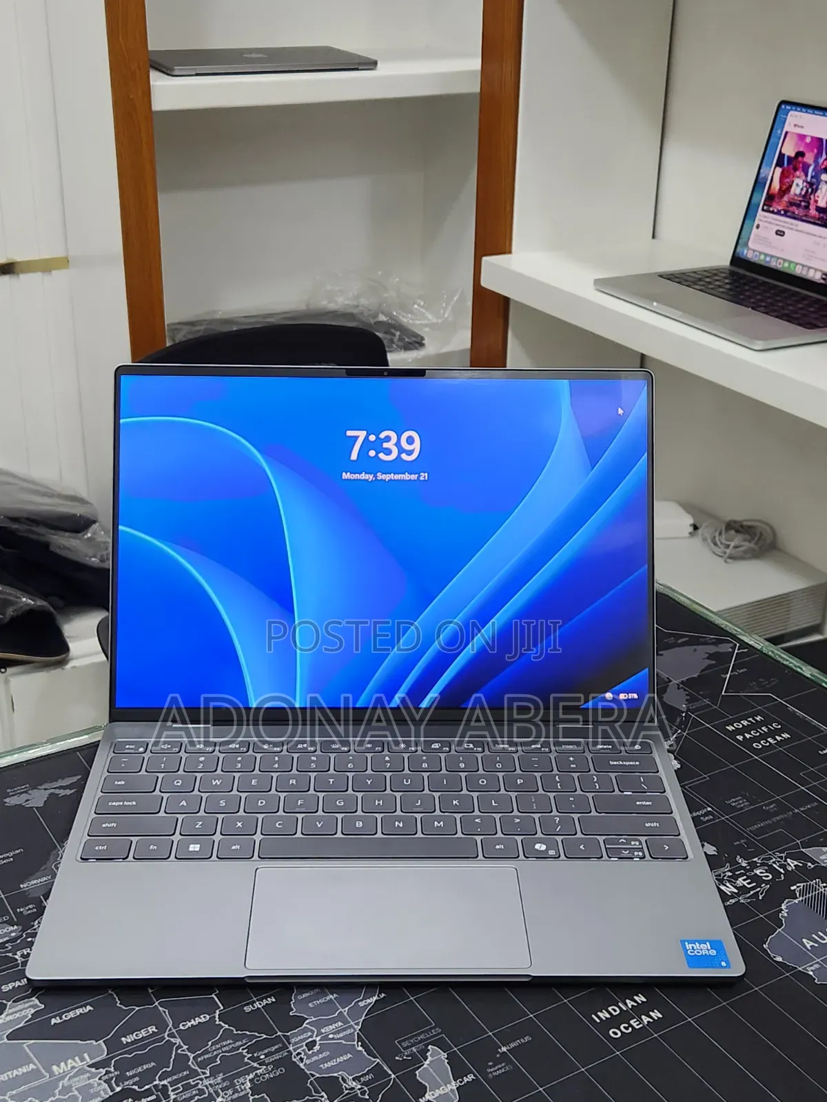 New Laptop Dell 16GB Intel Core 5 SSD 512GB