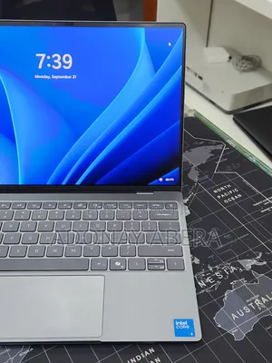 New Laptop Dell 16GB Intel Core 5 SSD 512GB