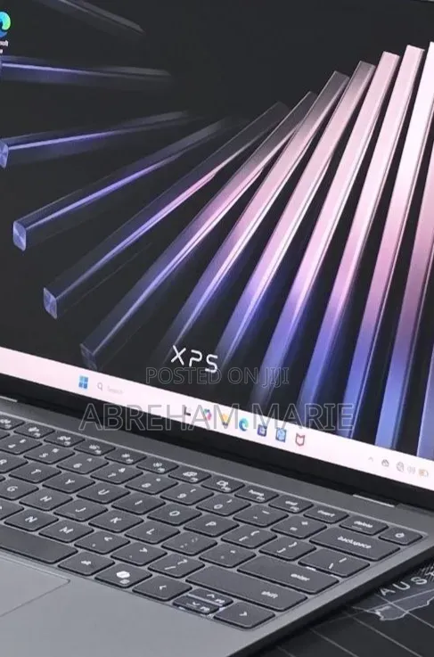 New Laptop Dell XPS 13 8GB Intel Core 5 SSD 512GB