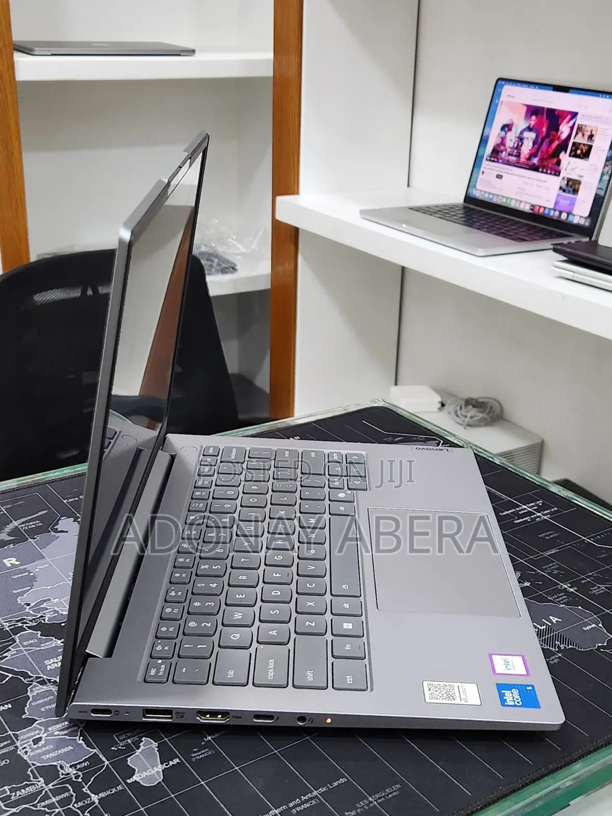 New Laptop Lenovo 16GB Intel Core 5 SSD 512GB