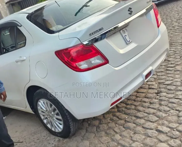 Suzuki Dzire 2021 White