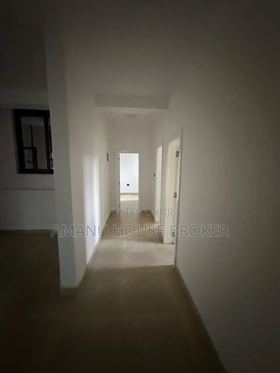 15bdrm Townhouse / Terrace in Addis Abeba, Kirkos for rent