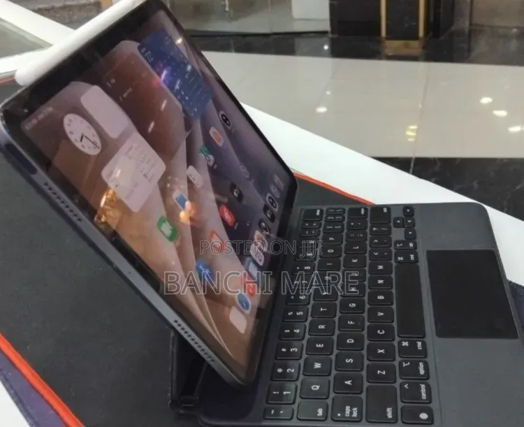 New Apple iPad Air 64 GB
