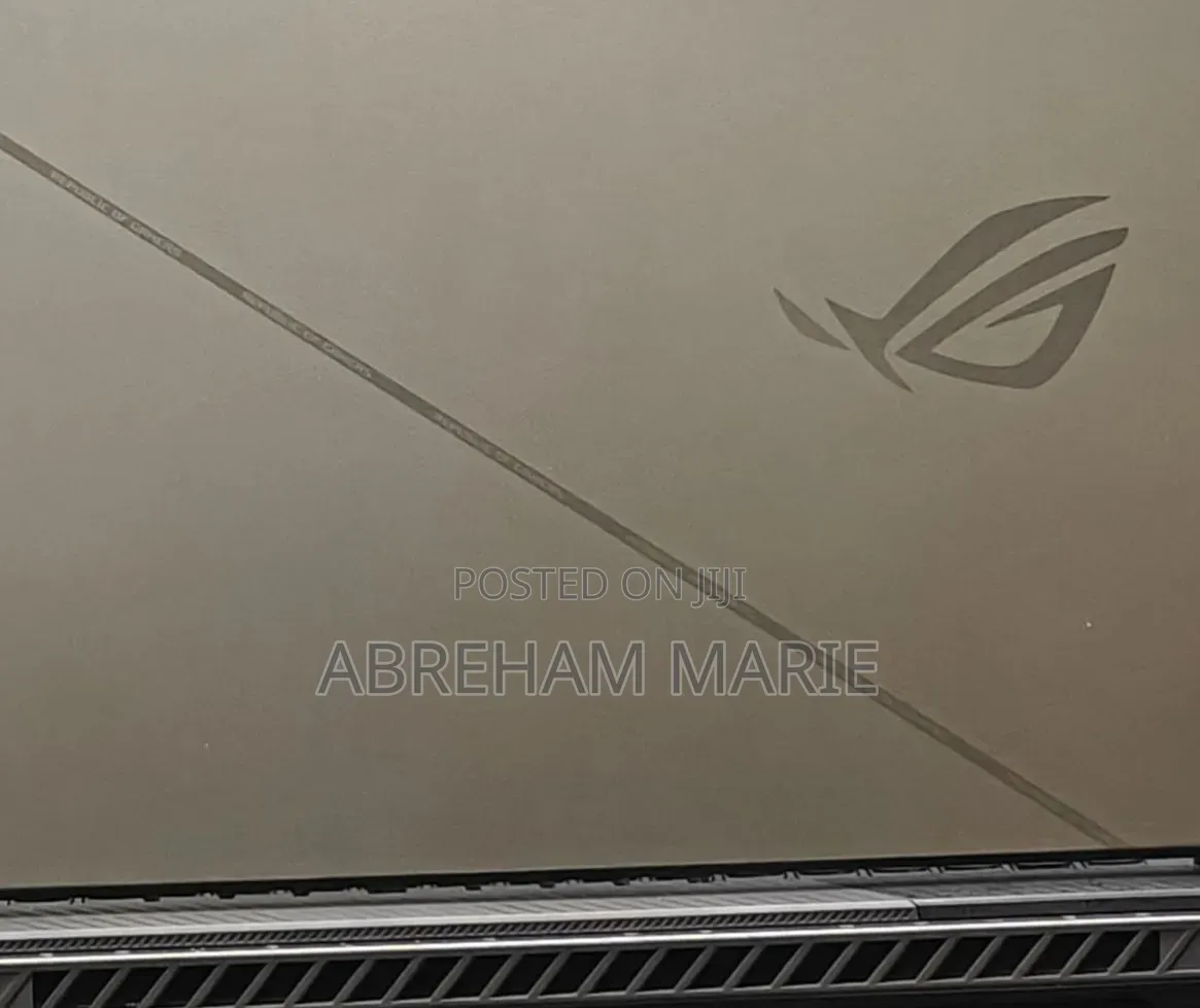 New Laptop Asus ROG Strix G16 16GB Intel Core i7 SSD 1T