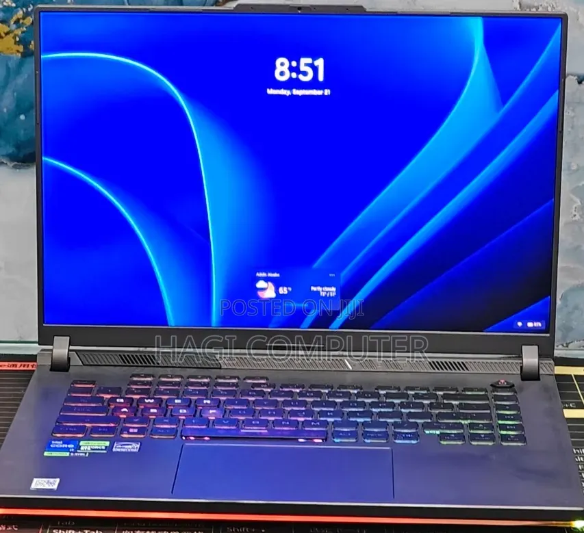 New Laptop Asus ROG Strix G16 16GB Intel Core i7 SSD 1T