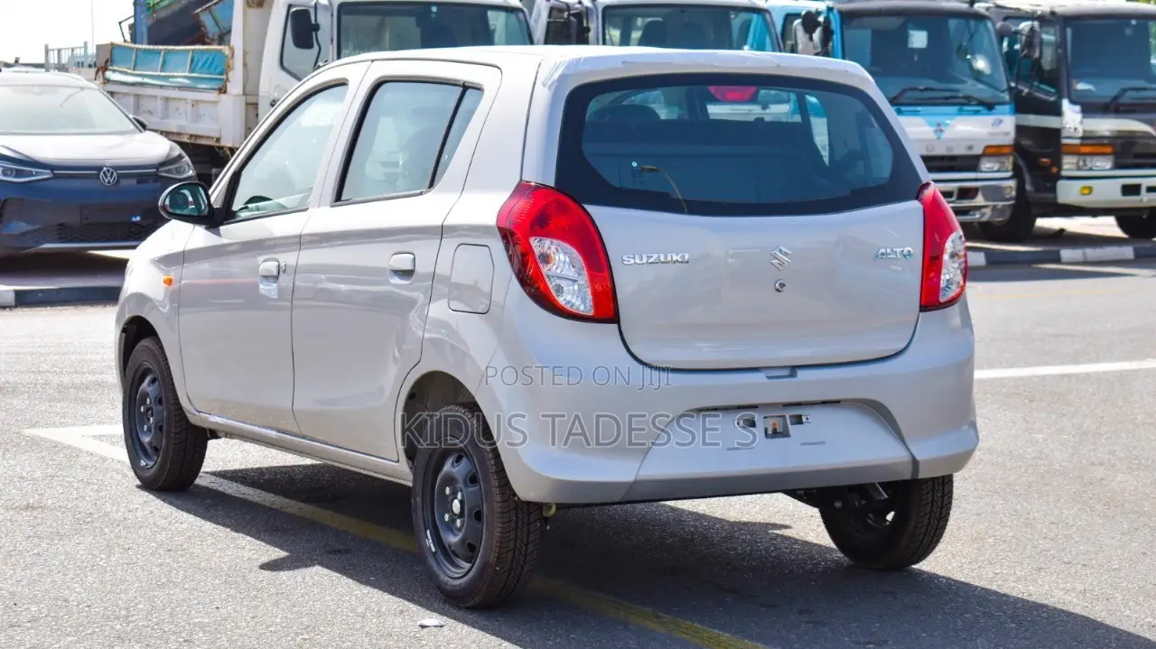 New Suzuki Alto 2023 Silver