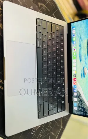 New Laptop Apple MacBook Pro 2021 M1 16GB Apple M1 Pro SSD 512GB
