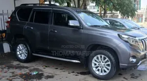 Toyota Land Cruiser 2015 Black
