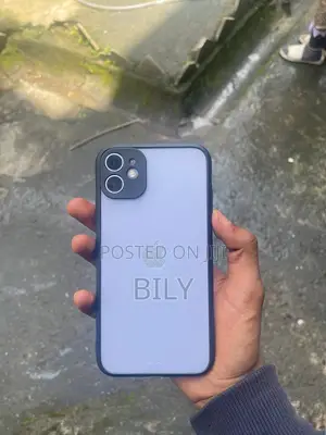 Apple iPhone 11 64 GB Purple
