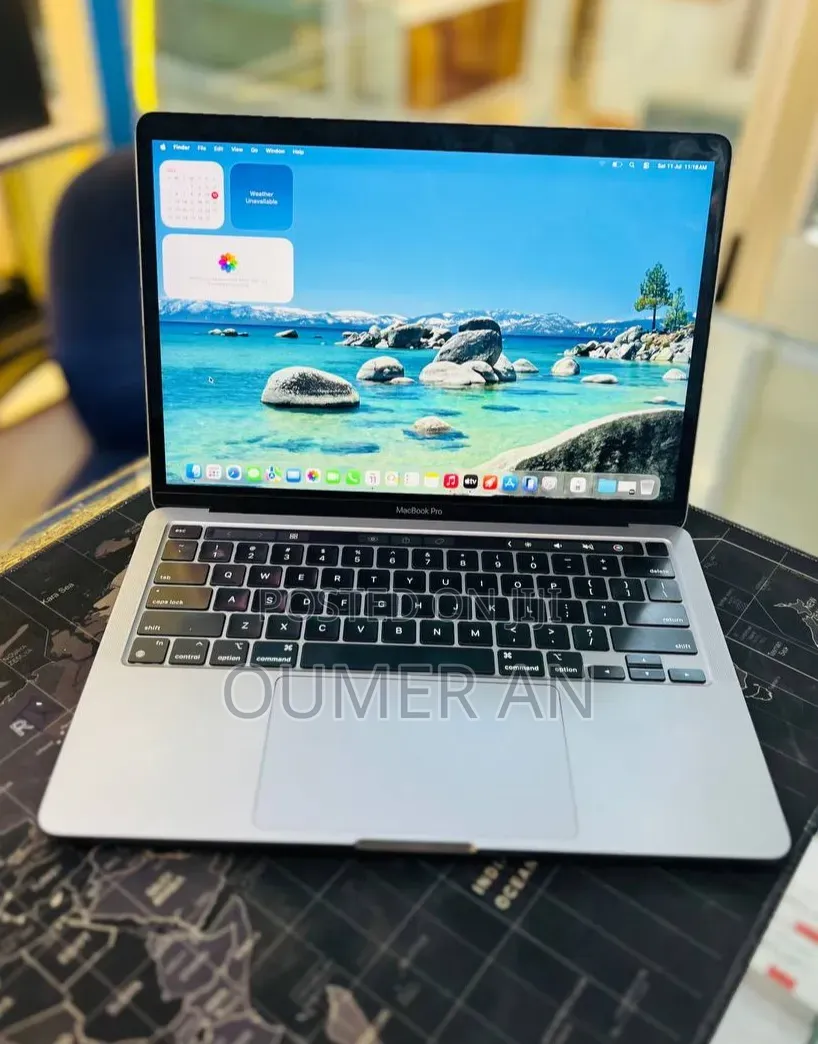 New Laptop Apple MacBook Pro 2022 M2 8GB Apple M2 SSD 512GB