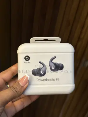 Beats Powerbeats Fit