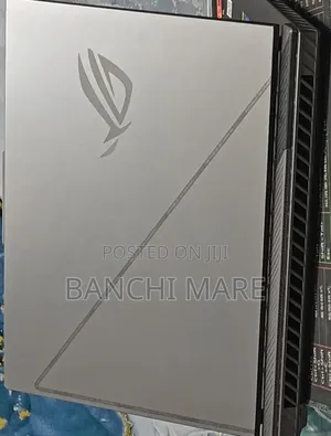 New Laptop Asus ROG Strix G16 16GB Intel Core i7 SSD 1T