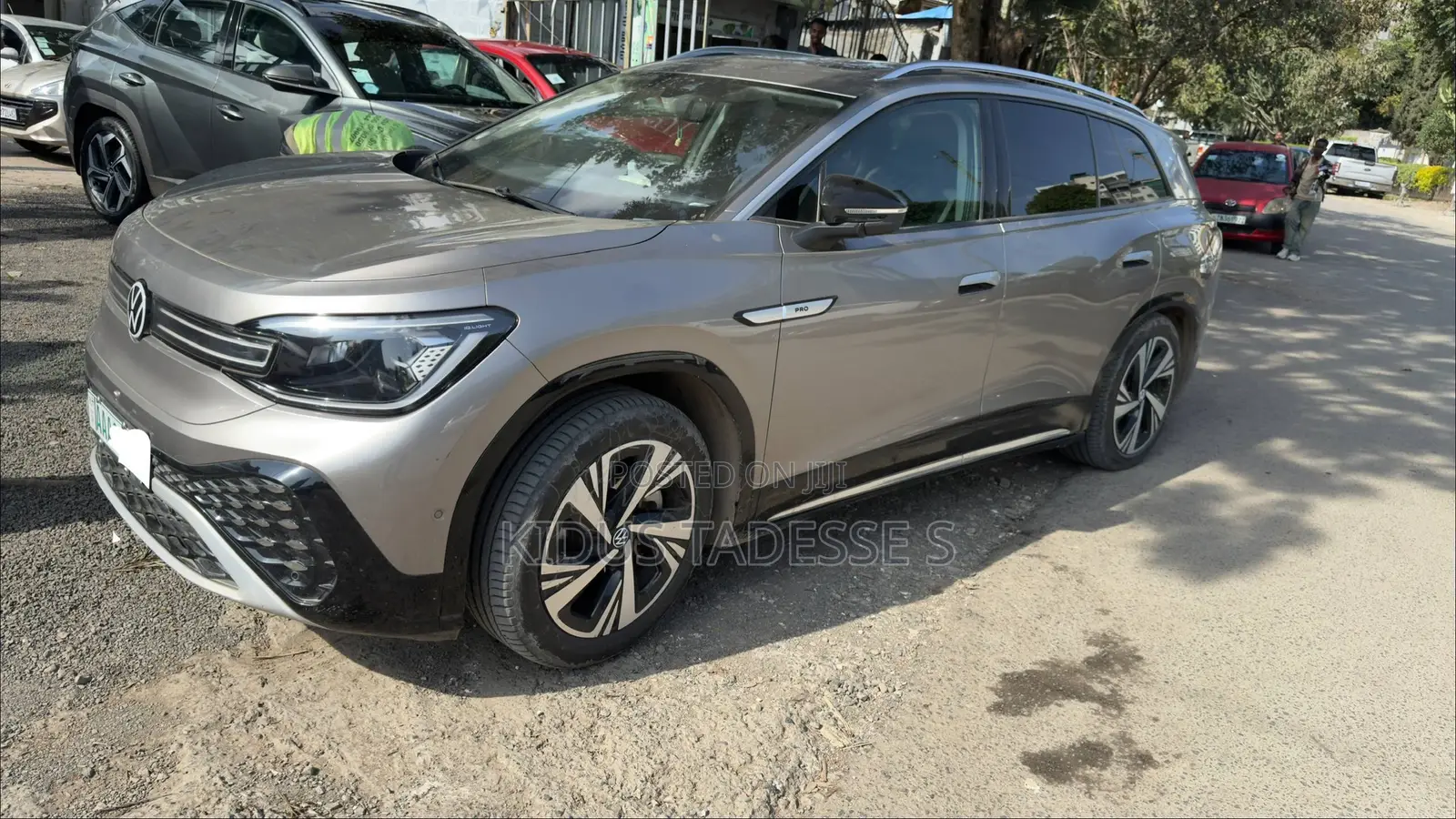Volkswagen ID.6 2024 Gray
