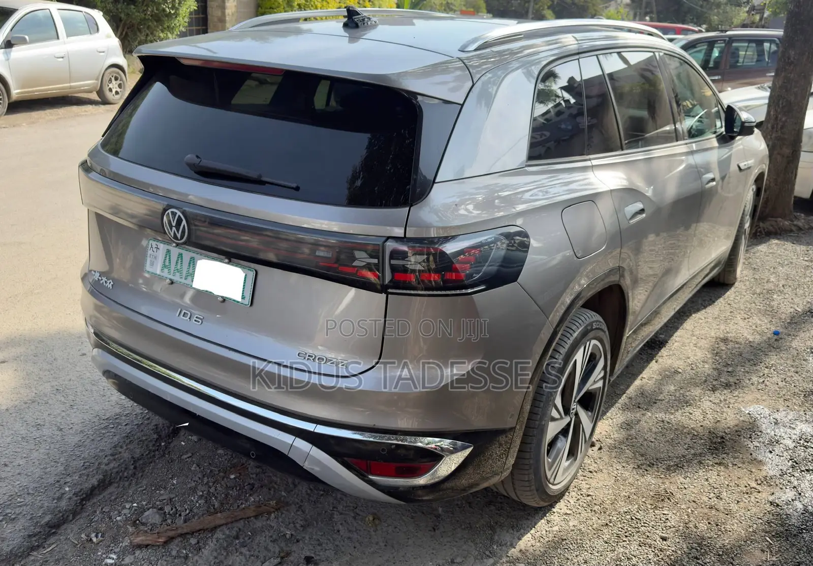 Volkswagen ID.6 2024 Gray