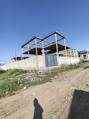 8bdrm Townhouse/Terrace in Ccd Fitlefit, Yeka for sale