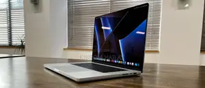 Laptop Apple MacBook Pro 2021 M1 Max 64GB Apple M1 Max SSD 1T