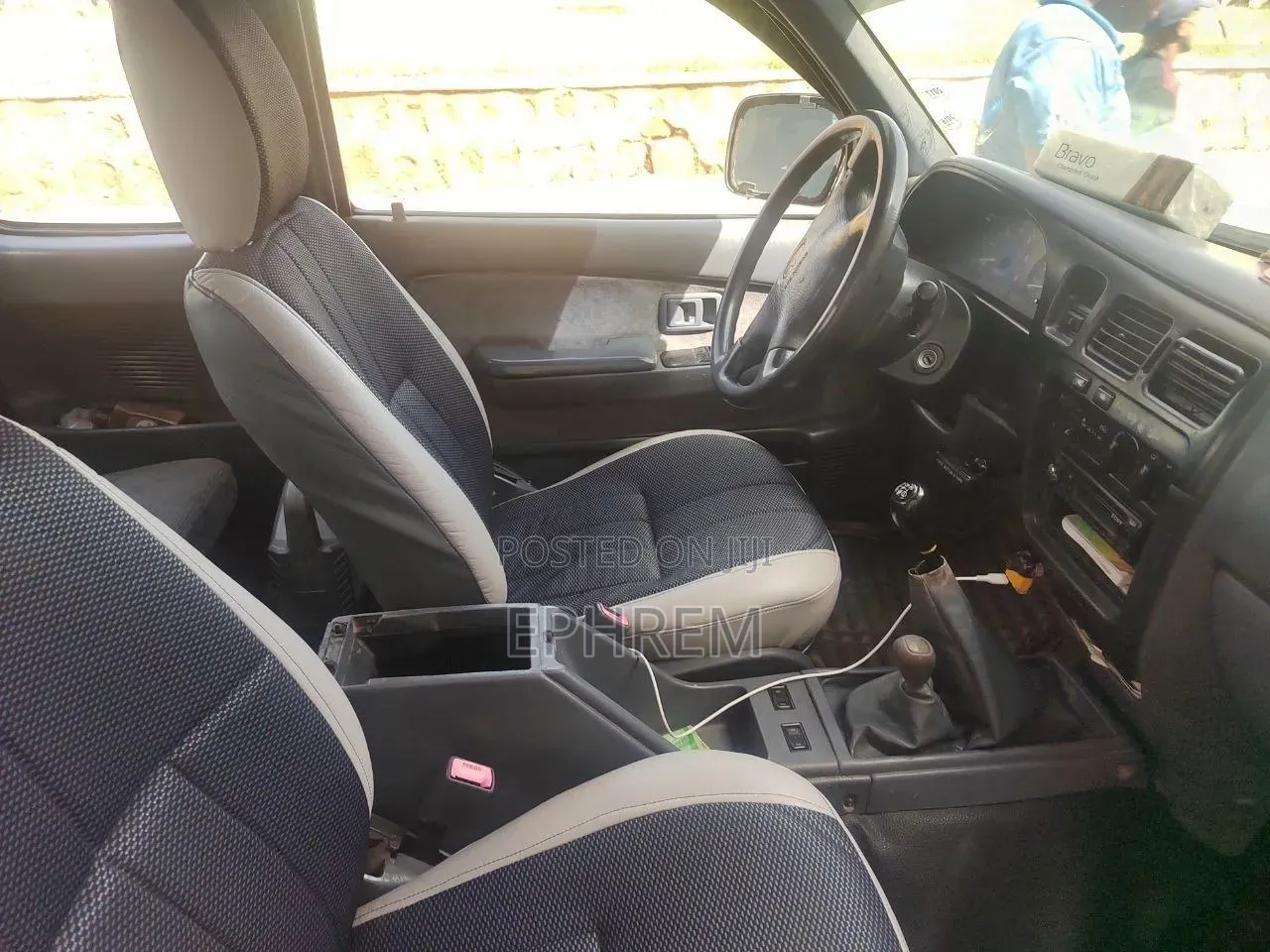 Toyota Hilux 2004 Silver