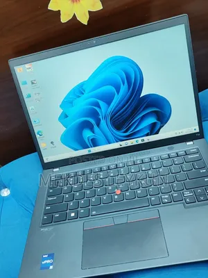 New Laptop Lenovo ThinkPad T14s Gen 1 16GB Intel Core i7 SSD 512GB