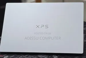 New Laptop Dell XPS 13 8GB Intel Core 5 SSD 512GB