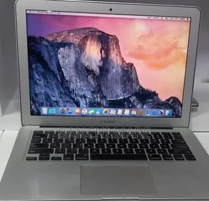 New Laptop Apple MacBook Air 2017 8GB Intel Core i7 SSD 128GB