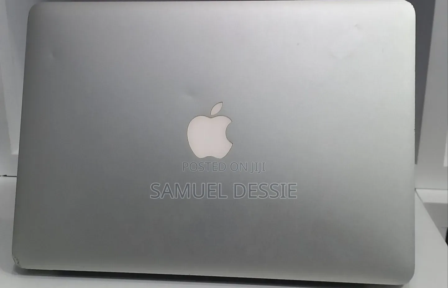 New Laptop Apple MacBook Air 2017 8GB Intel Core i7 SSD 128GB