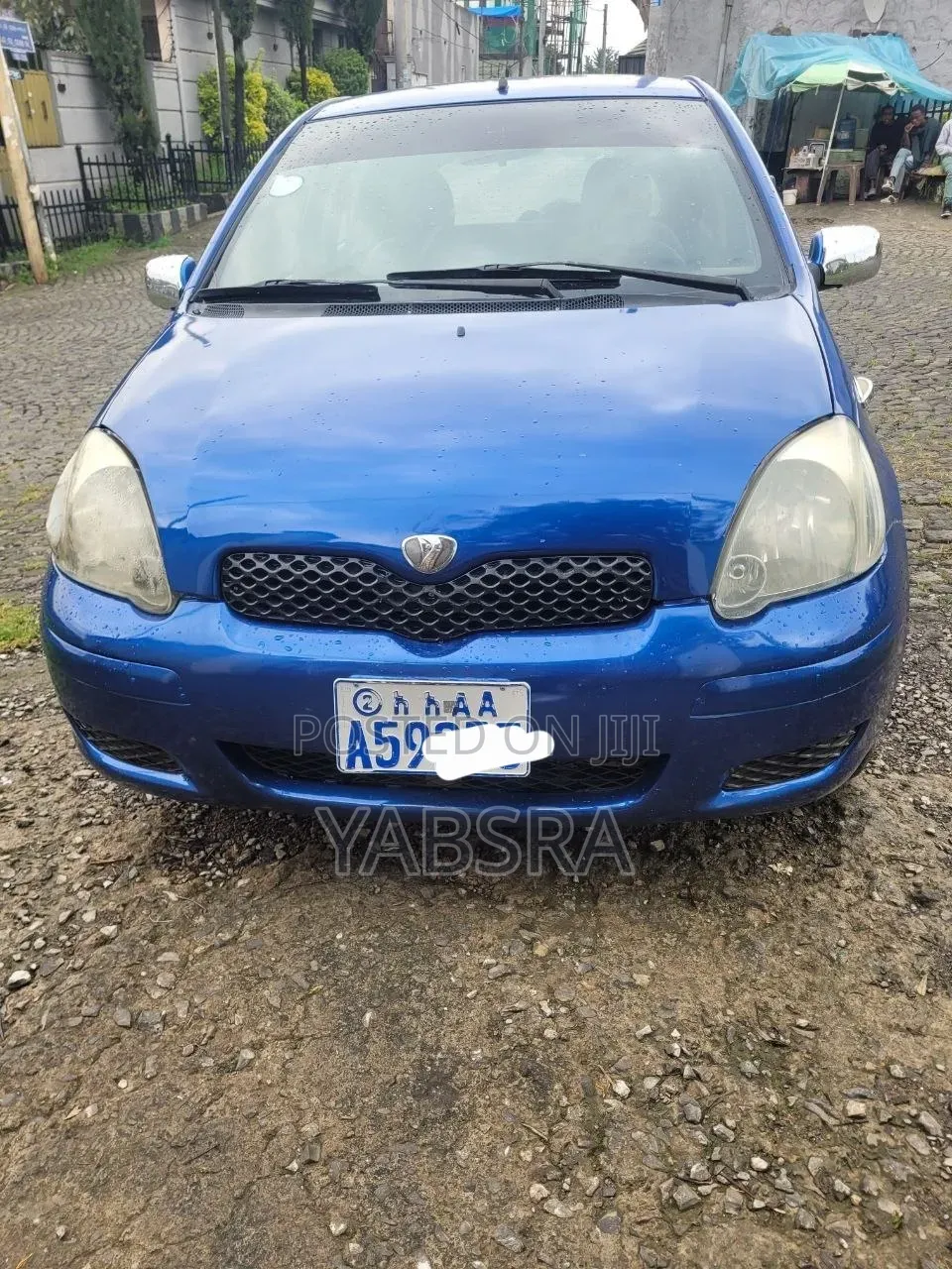 Toyota Vitz 2002 Blue