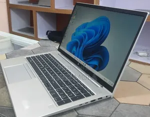New Laptop HP EliteBook 840 16GB Intel Core i7 SSD 512GB