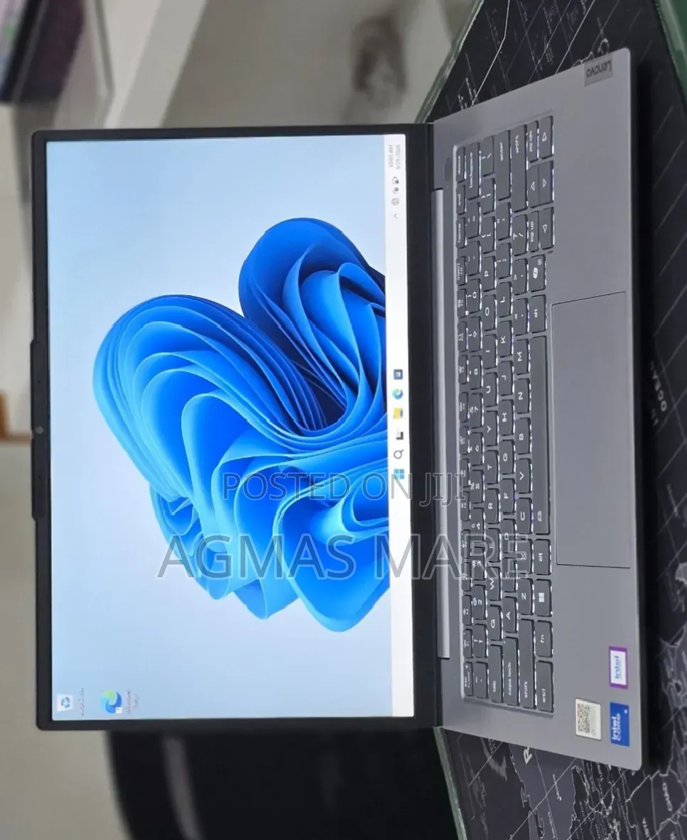 New Laptop Lenovo Thinkbook 14 16GB Intel Core Ultra 5 SSD 512GB