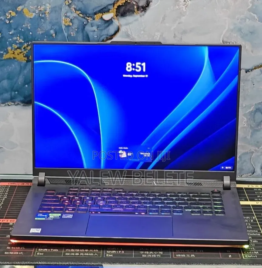 New Laptop Asus ROG Strix G16 G614 16GB Intel Core i7 SSD 1T