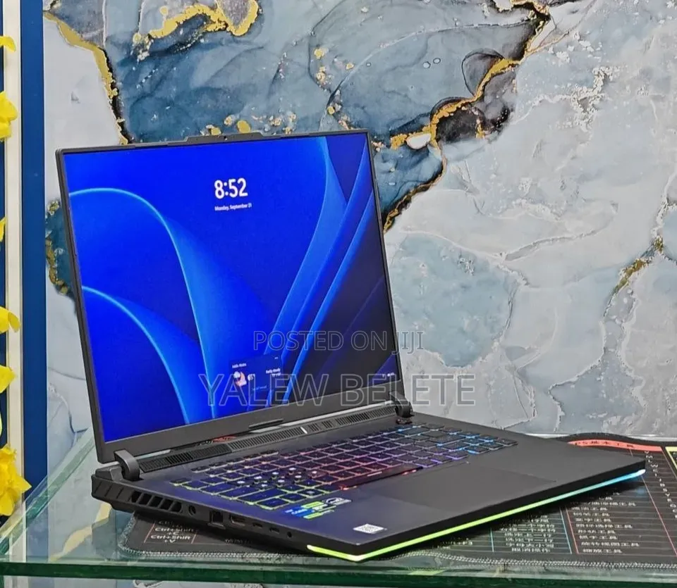 New Laptop Asus ROG Strix G16 G614 16GB Intel Core i7 SSD 1T