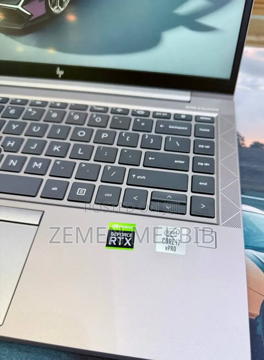 New Laptop HP 16GB Intel Core i7 SSD 512GB