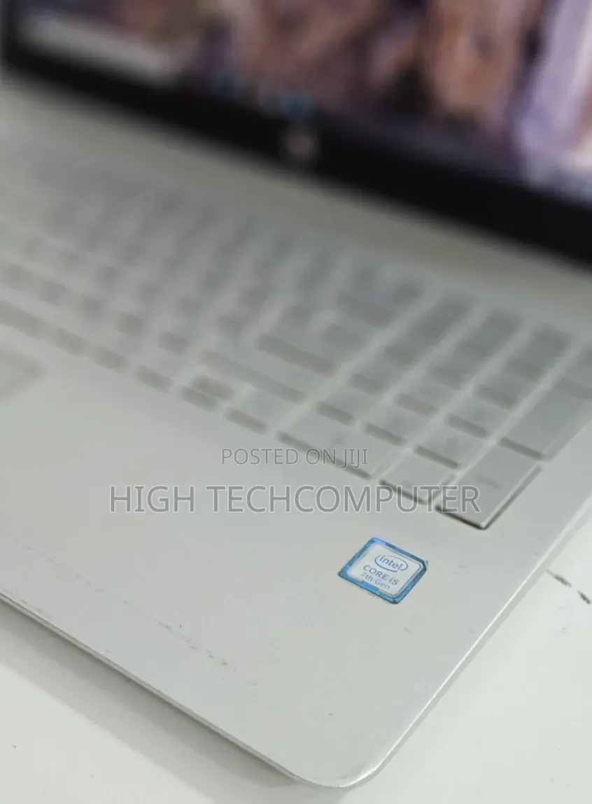 New Laptop HP Pavilion 14 8GB Intel Core i5 HDD 1T