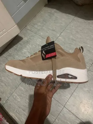 Sketchers Shoes