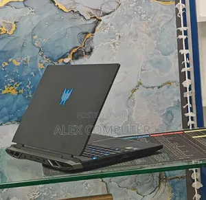 New Laptop Acer Predator Helios 300 16GB Intel Core i9 SSD 512GB