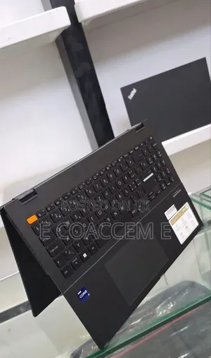 New Laptop Asus Vivobook 16 16GB Intel Core i9 SSD 1T
