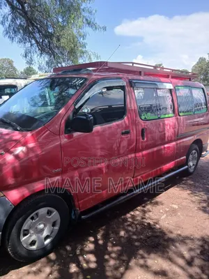 Toyota HiAce 2002 Red