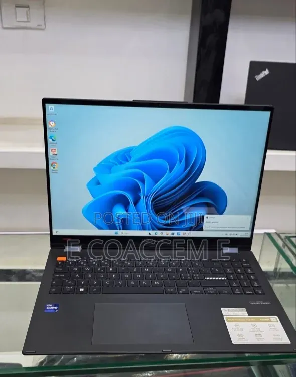 New Laptop Asus Vivobook 16 16GB Intel Core i9 SSD 1T