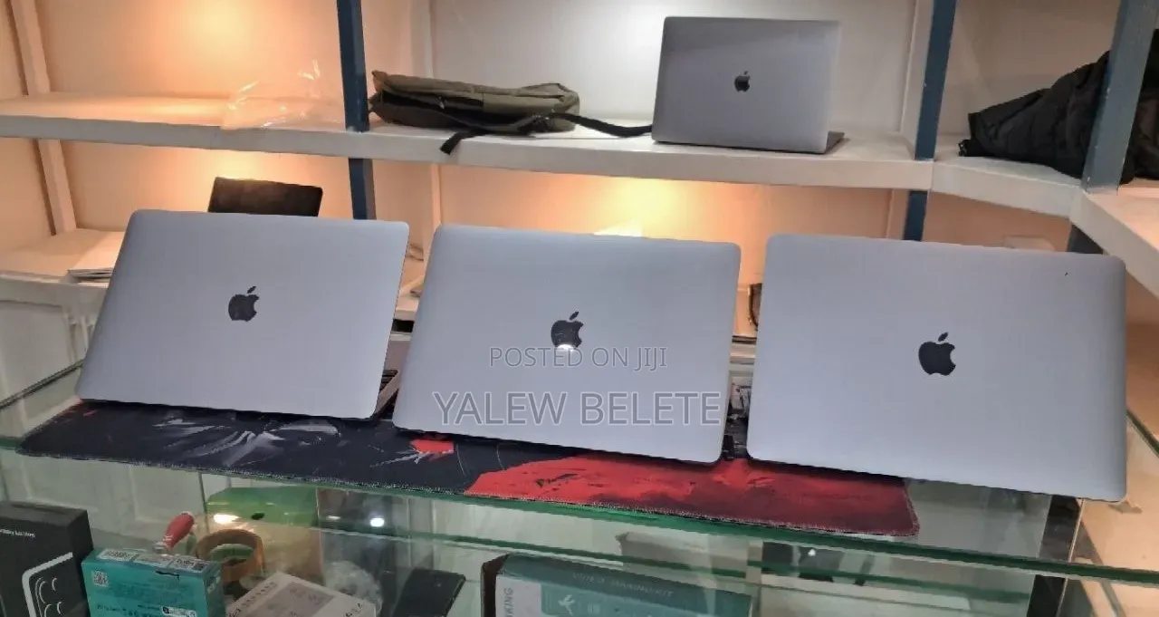 New Laptop Apple MacBook Air 2020 M1 8GB Apple M1 SSD 256GB
