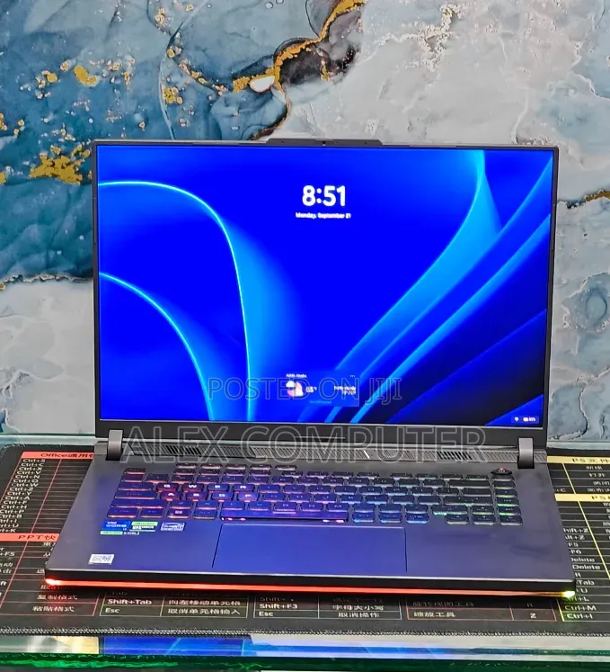 New Laptop Asus ROG Strix G16 G614 16GB Intel Core i9 SSD 1T