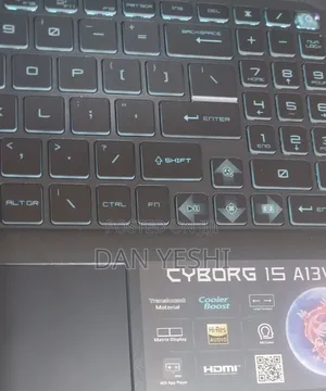 New Laptop MSI Cyborg 15 16GB Intel Core i7 SSD 1T