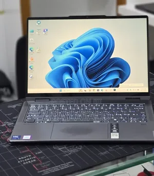 New Laptop Lenovo Yoga 950i 16GB Intel Core Ultra 5 SSD 512GB