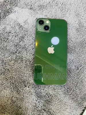 Apple iPhone 13 128 GB Green