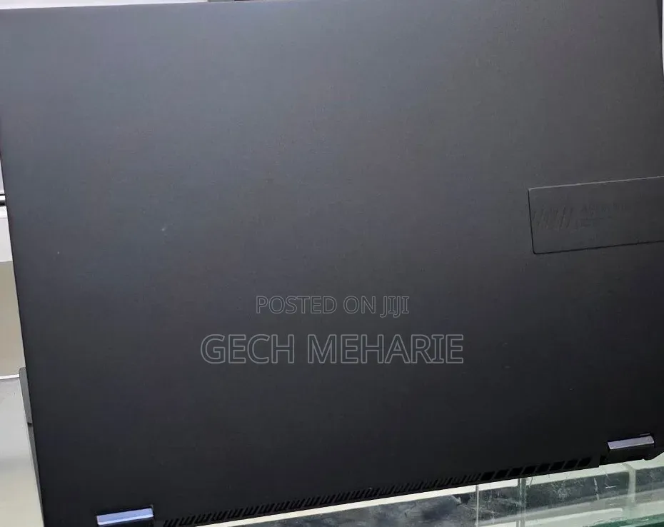New Laptop Asus VivoBook 15 X505BA 16GB Intel Core i9 SSD 1T