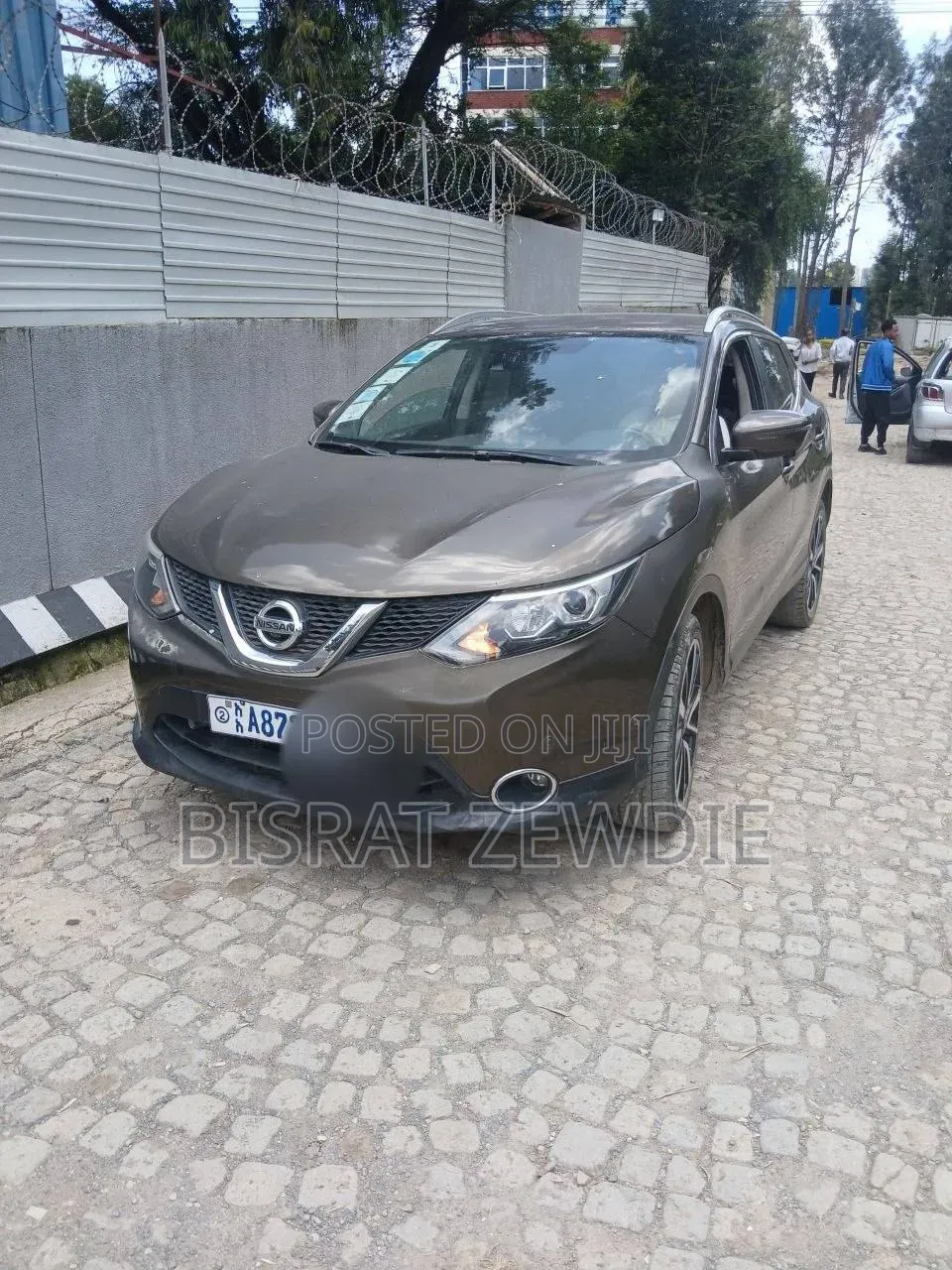 Nissan Qashqai 2017 Brown