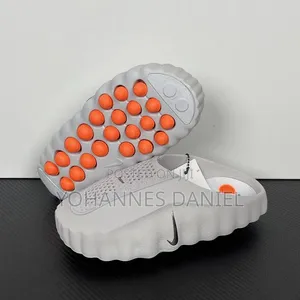 Authentic Nike Mind 1001